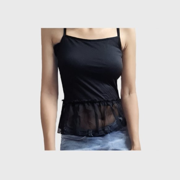 Size-XS, Knitted party wear crop top - Picture 2 of 3